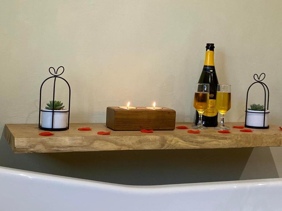 Great House Farm Luxury Pods And Self Catering Camping Crickadarn