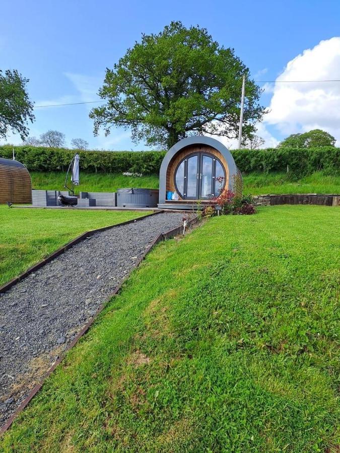 Great House Farm Luxury Pods And Self Catering * Crickadarn