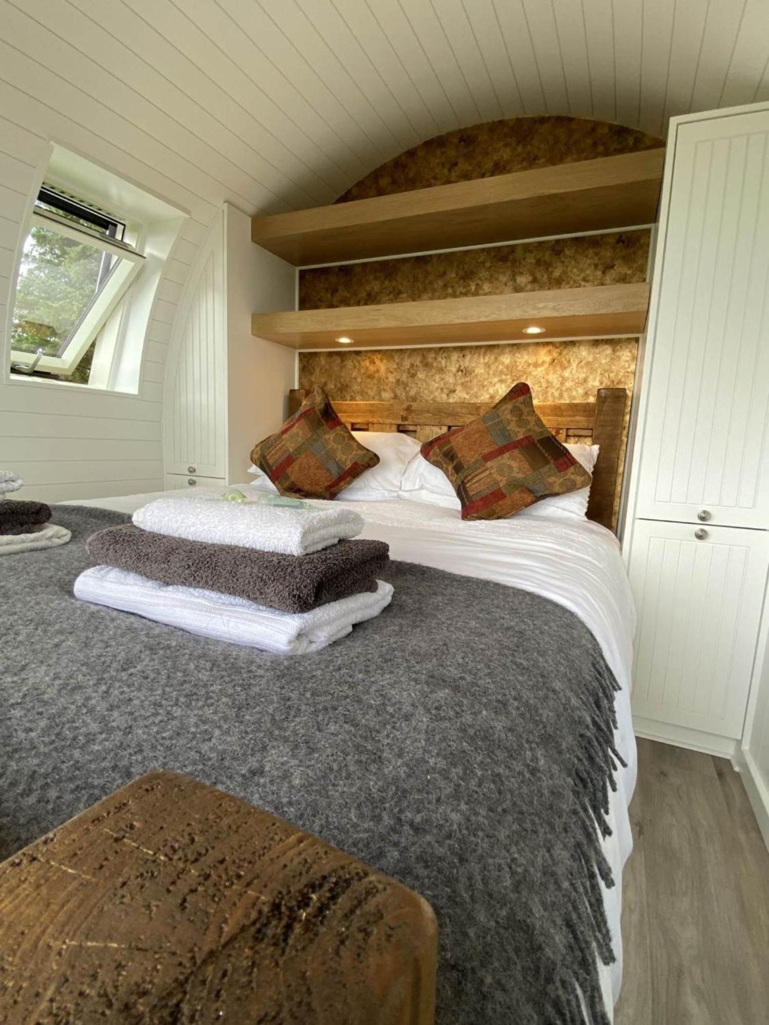 Camping Great House Farm Luxury Pods And Self Catering Crickadarn